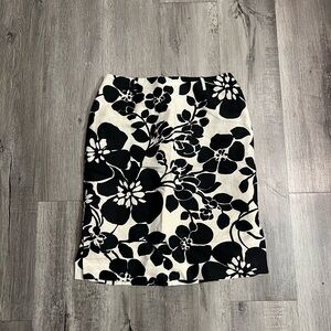 Nine & Co. Petite Floral Black and White Skirt